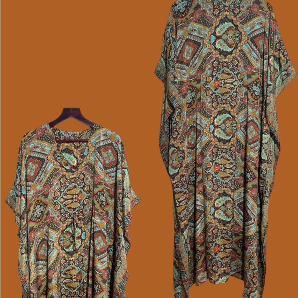 Bohemian items to be sold live